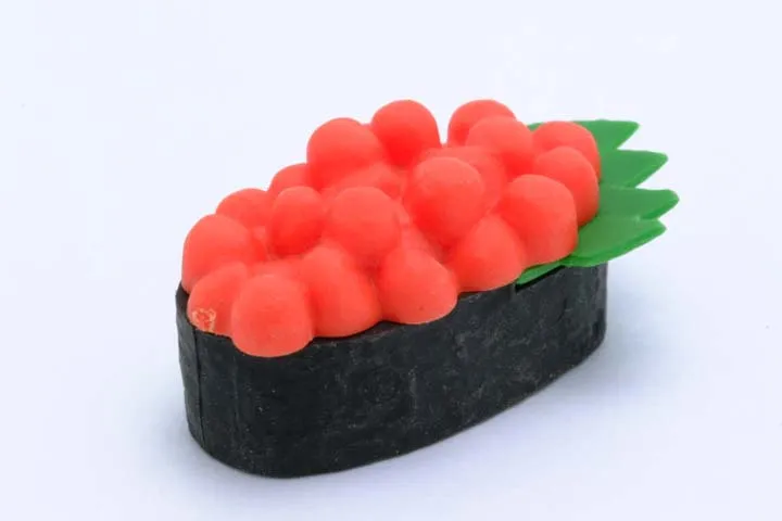 38366 IWAKO SUSHI TRIPLE IWAKO PUZZLE ERASER PACK-12