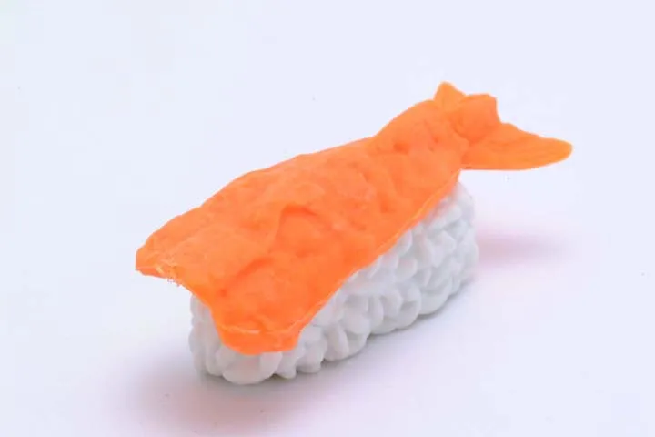 38366 IWAKO SUSHI TRIPLE IWAKO PUZZLE ERASER PACK-12